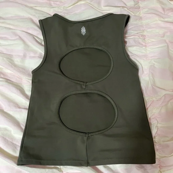 Free people movement back off tank top - Picture 5 of 5